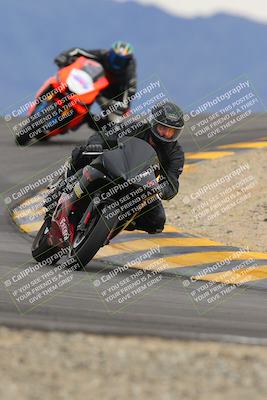 media/Jan-14-2023-SoCal Trackdays (Sat) [[497694156f]]/Turn 12 (120pm)/